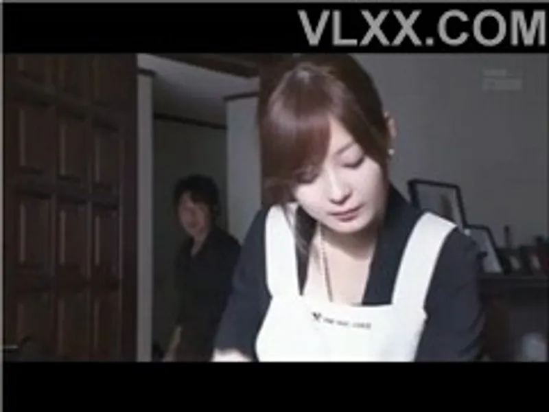 Gã chồng đi công chuyện, người vợ ở nhà bị chồng mới cưới của chị gái cưỡng hiếp